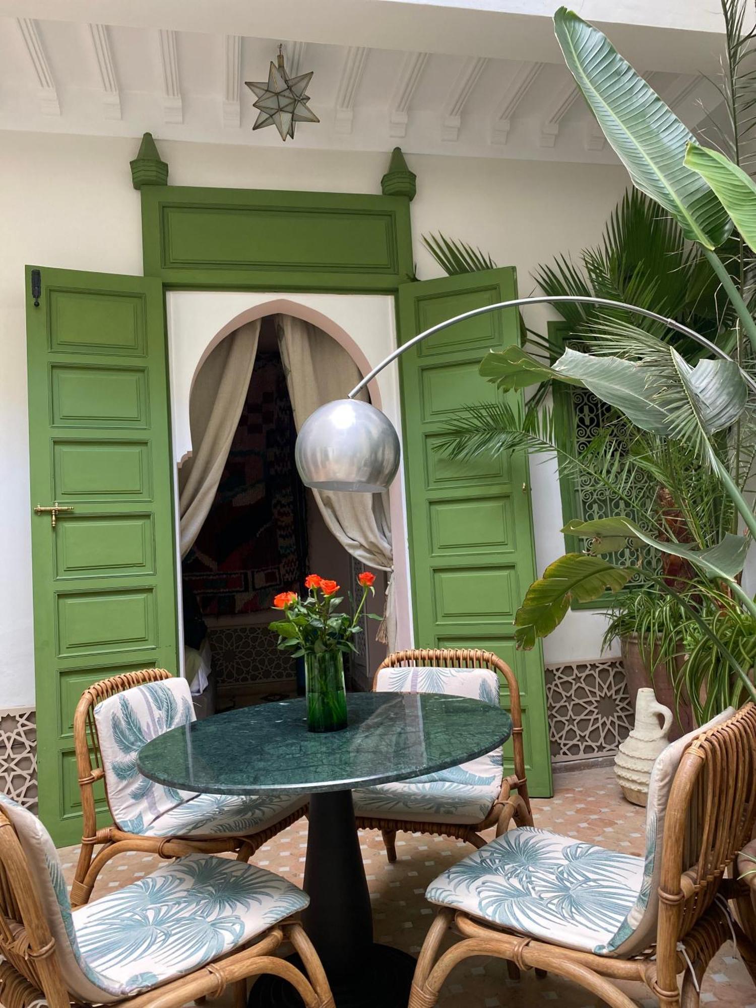 Riad Dar Adal Exclusivite 2 A 6 Personnes Petit Dejeuner Compris Place Jemaa El Fna Marrakesh Exterior foto