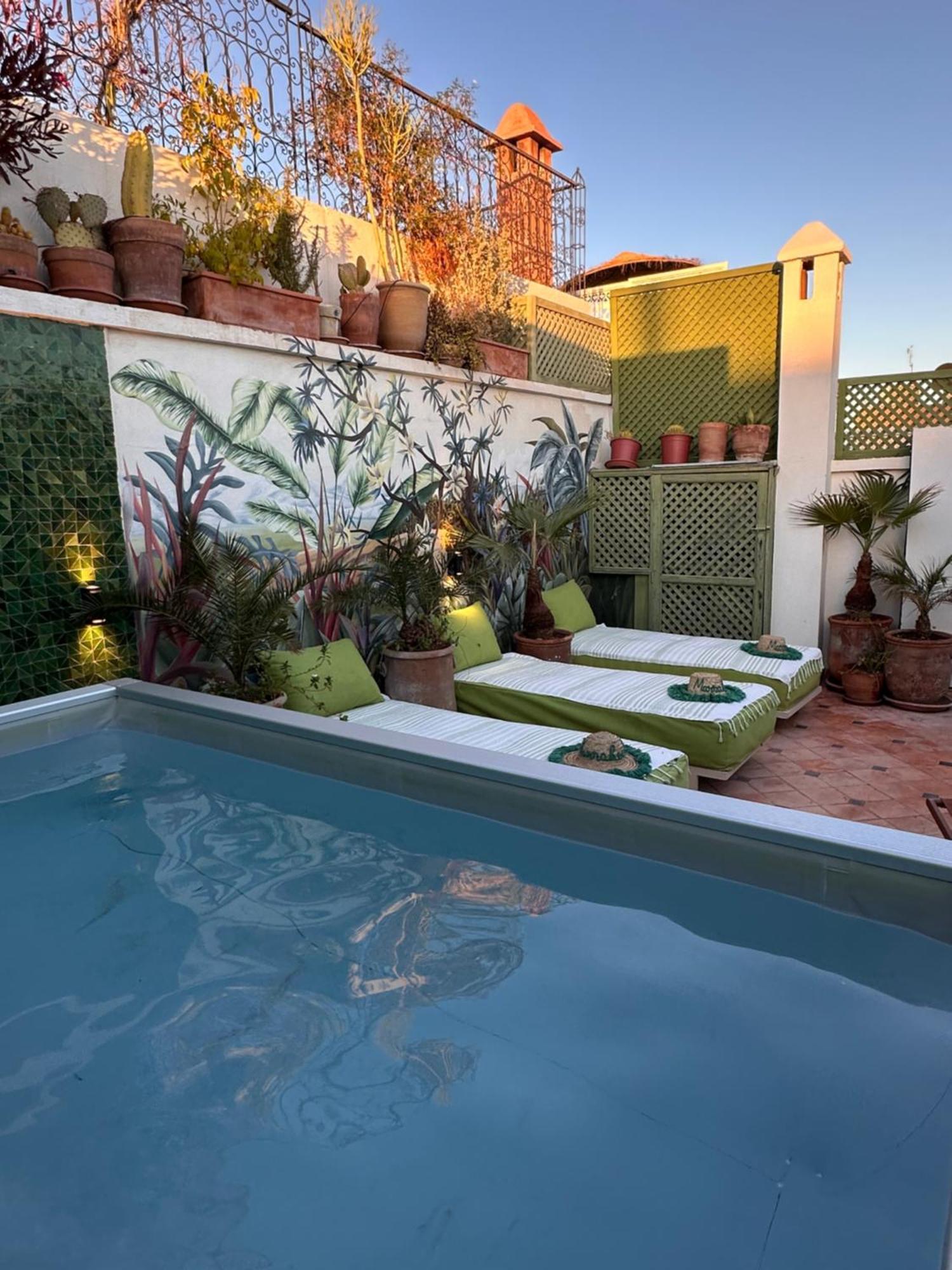 Riad Dar Adal Exclusivite 2 A 6 Personnes Petit Dejeuner Compris Place Jemaa El Fna Marrakesh Exterior foto